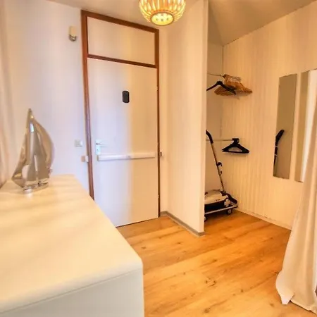 - Haus B, App 0b0308 Lägenhet Heiligenhafen
